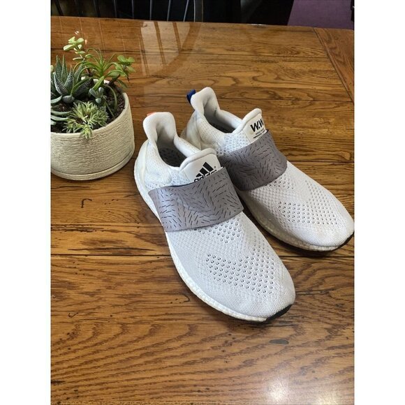 𝅺adidas AF5779 Wood Wood Ultra Boost 1.0 Mens size 11.5 White Gray - Picture 1 of 10
